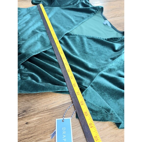 NEW Draper James Green Velvet Wrap Dress Size XL Short  Sleeve - Picture 12 of 15